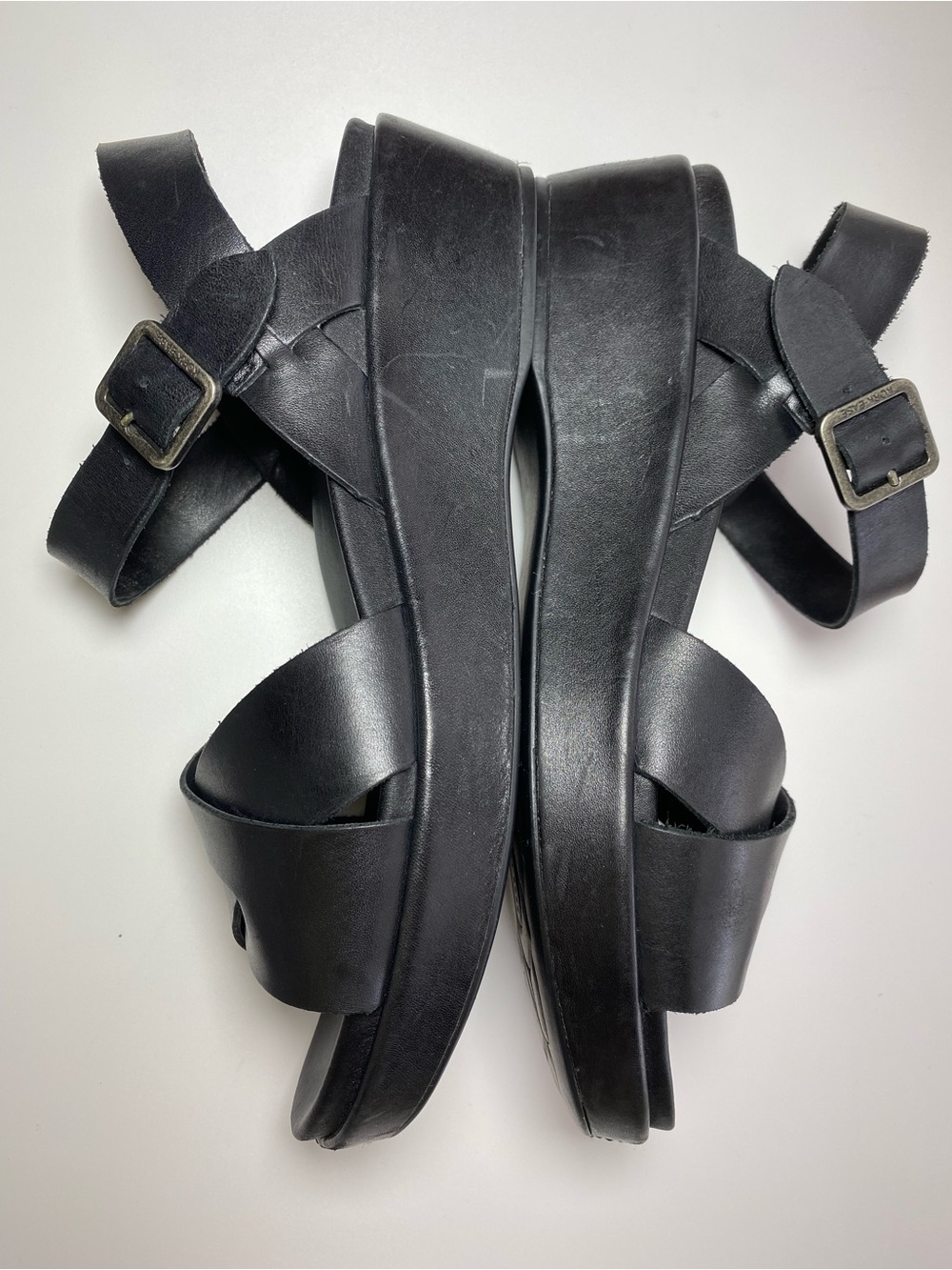Kork-Ease Black Leather Platform Wedge Sandals Sz 10 Very Good Condition in Box! - Picture 2 of 11